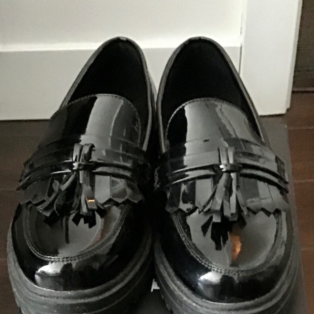 Black patent loafers (Size 6)